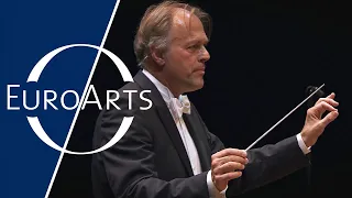Mozart - Overture of The Marriage of Figaro K. 492 (Orchestre de Paris, Thomas Hengelbrock)