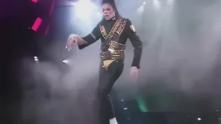 Unbreakable live ( invincible tour )