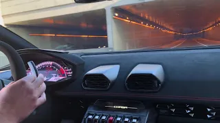 Lamborghini Huracán Performante - LOUD Tunnel Run in Corsa Mode! Beautiful V10 Sounds