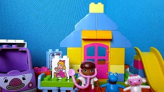 Лего Дупло Док Плюшева/LEGO Duplo 10606 Doc McStuffins Backyard Clinic & 10605 Rosie the Ambulance