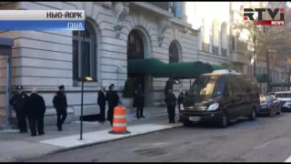 На территории российского консульства в Нью-Йорке нашли труп