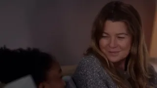 Greys Anatomy 18x14 Meredith has a talk with Zola