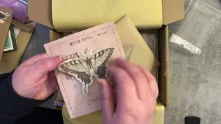 Your creative studio unboxing Feb 2022- butterfly themed🦋