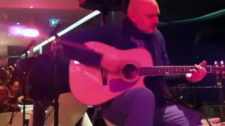 Billy Corgan - 12/10/11 - [Multicam/Full Show] - Surprise Acoustic Set - Lisbon, Portugal