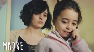 Madre | Melek habla con Zeynep y Şule enfurece al descubrirla