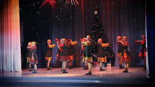 Студия танца "Глобус" Новогодний концерт "Песенка сверчка" и финал.