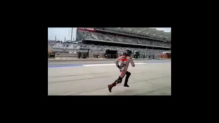 When marc Marquez left his bike in the track to switch to new bike