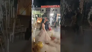 Best bride n groom entry #wedding #weddingshort #bride #groom #marriage #trending #bhangranight