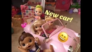 BABY ALIVE: The babies get a Car! Crazy Drivers!