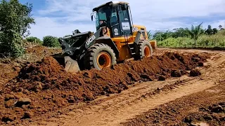 PA CARREGADEIRA JCB 426ZX EM REBAIXAMENTO DE MORRO EM TREVO DE  DUAS ESTRADA