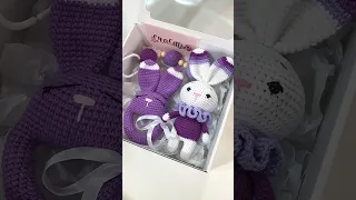 Вязаные игрушки для новорожденных. Фиолетовый зайка. Подарок на рождение малыша
