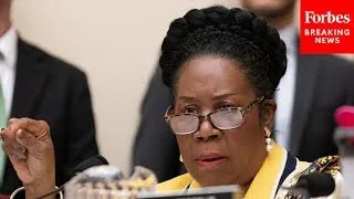 Sheila Jackson Lee Lambasts GOP Efforts to End Vaccine Mandates For Healthcare Workers