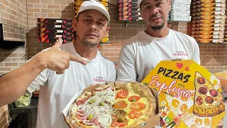 vídeo de uma pizza completa sem corte