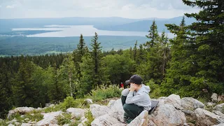 Поход на хребет Зюраткуль, экотропа вдоль озера.