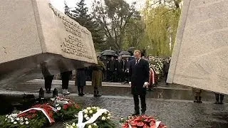 В России и Польше почтили память жертв смоленской катастрофы