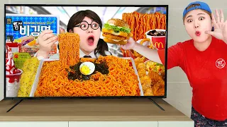 Mukbang Giant Fire Spicy Noodle Tteokbokki TV속 대왕 라면 음식 먹방! 점보틈새비김면 Convenience Store food | HIU 하이유
