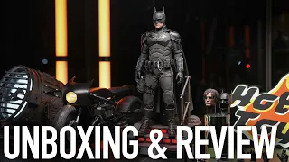 Hot Toys The Batman Deluxe Edition, Bat-Signal & Batcycle Unboxing & Review