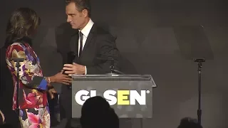 Tony presents Kerry on GLSEN Awards 2017: "There's one person in my life..."