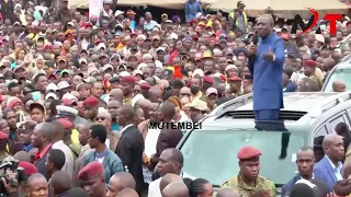 FEARLESS GITHURAI RESIDENTS SHOUT "RUTO MUST GO" WHILE ADDRESING THEM AFTER LAUNCH