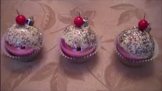 DIY Christmas Cupcake Ornaments