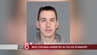Shelton man arrested after police standoff