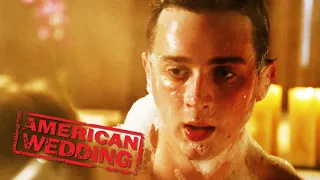 Finch and Stifler's Mom in the Bathtub | American Wedding