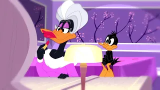 a flashback of young daffy duck and his grandmother(grandmommy)🦆