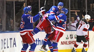 And now 2 goals in 7 seconds for the Rangers!