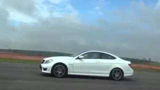 Mercedes C63 AMG vs Porsche Carrera S