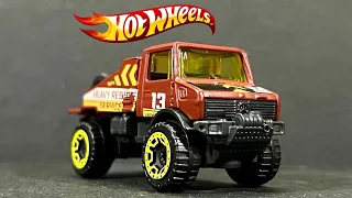 Unboxing Hot Wheels 2023 C & D Case Mercedes-Benz Unimog 1300