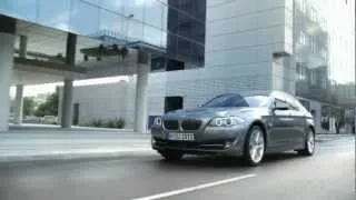 BMW serii 5 launch movie