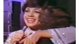 Shirley Bassey - Dance In The Old Fashion Way - C Aznavour-Yesterday When I Was Young (1976 Show #3)