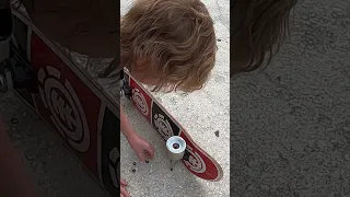 Switching Skateboard Wheels with Longboard Wheels!
