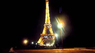 Eiffel Tower at night  Wieża Eiffel nocą