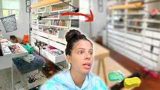 CLEANING MY DISGUSTING BEAUTY ROOM + opening MAKEUP  PR