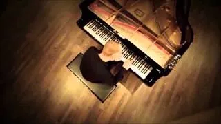 Rolling in the deep video (The Piano Guys)