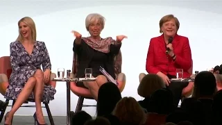 Lacher auf Frauengipfel in Berlin: "Sind Sie eine Feministin, Frau Merkel?" | DER SPIEGEL