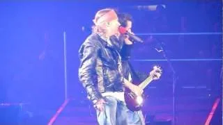 Guns n Roses Chicago, IL Allstate Arena Don't Cry 11/15/2011 HD live