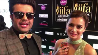 Manish Velfie at IIFA 2016 Green Carpet