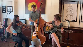 “Amis du Teche” playing “Johnny can’t dance” with Adeline & Robert Miller and Amelia Powell