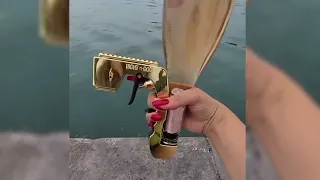 Champagne Squirt Gun