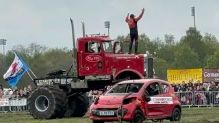 Controversial Newcastle Monster Trucks | Mud, cancellations and Internet rumours | Our experience