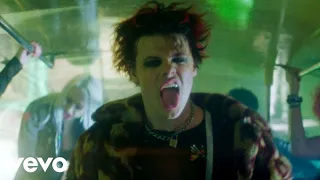 YUNGBLUD - acting like that (Official Music Video)