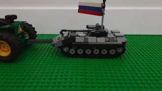 Лего тракторист вкрав бмп у росіян