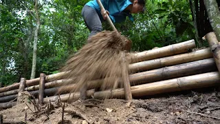 Free Bushcraft Camp in the Rainforest - Palm Leaf House, OFF GRID LIVING Ep.17