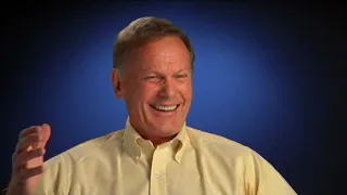 Tab Hunter Talks Hollywood, His Leading Ladies and Working for Warner Bros.