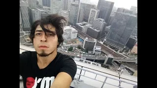私は東京のビルの屋上に侵入した