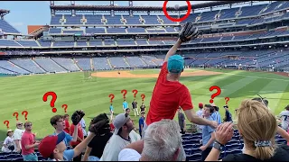 How do baseballs ALWAYS FIND ME?! I caught EVERYTHING at Citizens Bank Park