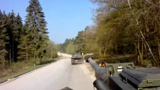 Panzerhaubitze 2000 gibt Gas - Mega Sound