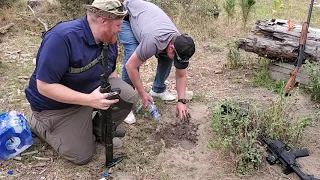 Ak 47 vs Ar15 MUD test